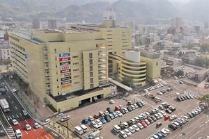 九州主要百貨店7社 全社増収、4社赤字継続