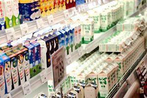 食品主要19品目売価調査 値上げの反動、食用油など値下げも