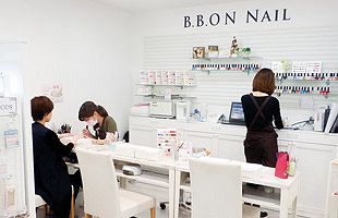 ウエルシアの次世代型シティDgS　進化する体験型店舗B.B.ON（１）