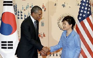 韓国パク大統領、オバマ氏と首脳会談