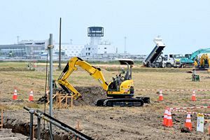 佐賀空港　軍民共用化に向け工事進む