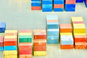 4月の国際収支、経常黒字3.9兆円