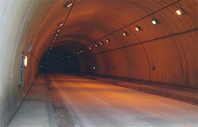 国道219号トンネル工事、15.8億で旭JVが落札