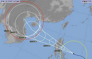 大型の台風12号が発生