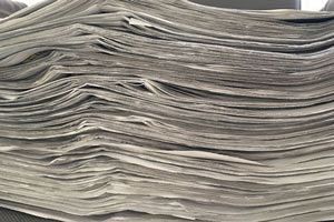 【耳より・1行情報】「押し紙」訴訟で和解の佐賀新聞社、人材流出加速か