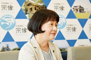 福岡・宗像市長選挙、現職の伊豆美沙子氏が3選