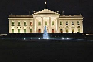 トランプ氏とマスク氏は似た者同士：ケンカも話題作り？