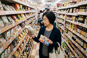 【小売こぼれ話】PB半世紀、ようやくの追い風 イオン1兆円が映す地方スーパーの分岐点