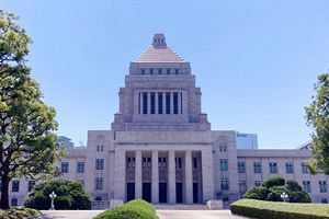 高市早苗氏、女性初の首相に選出～自民・維新の連立内閣発足