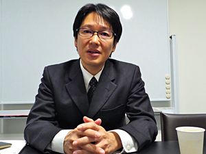 「神の視点」に立って新聞を読む？（２）