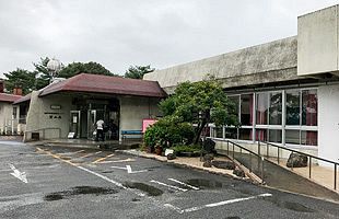 「地震に耐えられない」急遽決まった公営施設の閉鎖　直前に町は行事開催