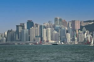 中国経済新聞に学ぶ～中国商務部「2025年までに中国・香港・マカオの単一自由貿易区を」