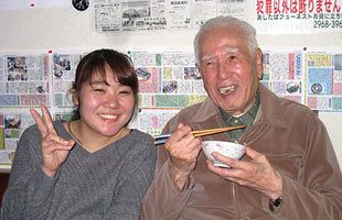 「子ども食堂」に独居高齢者がいっぱい（後）