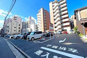 【福岡】春吉の駐車場をK.ホールディングスが取得