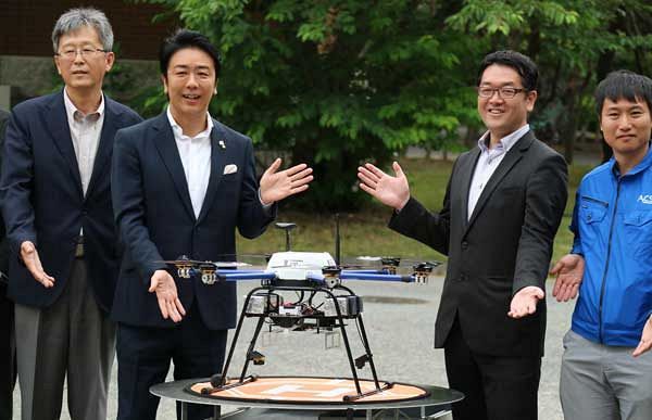 日本初、都市部でのドローン離着陸実験が成功　「FUKUOKA Smart East」プロジェクト