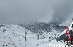 突然の噴火で速報出せず　群馬・草津白根山