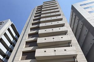 百年橋通りの賃貸マンション、レジャークリエイトHDが売却