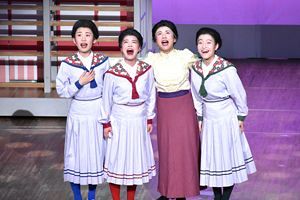 劇団わらび座公演　「いつだって青空」観客涙止まらず