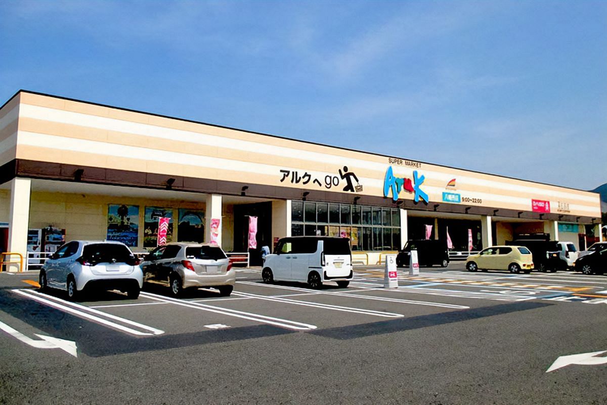 リテールパートナーズ第1四半期、永野買収で3％増収　販管費増吸収できず経常利益22％減