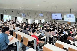 【TOPICS】若手税理士の育成と業界の未来を考える特別講義 税理士業界の課題に挑むアイユーコンサルティンググループ