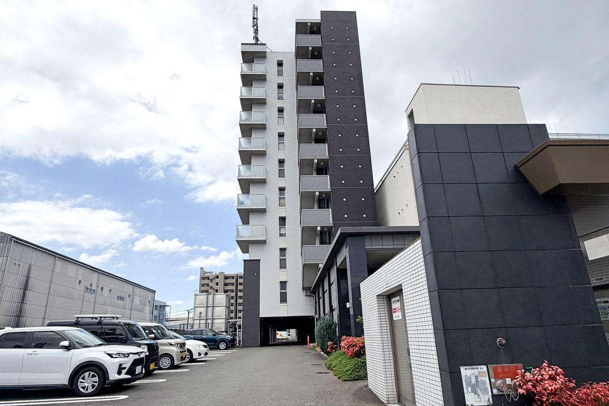 ブラックストーン、東比恵駅10分の賃貸マンションを売却
