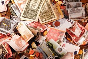 円キャリートレード解消で世界の金融市場に激震（前）