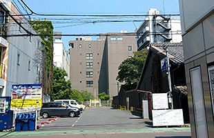 まちかど風景・中央区～大名で九電不動産がホテルを営業