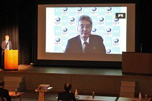 鳥栖市で量子医療の講演会　量子機構と国立がん研の理事長が講演