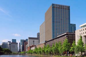 三菱重工、国産ジェット機の開発中止「事業性見通せず」