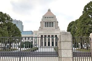 今国会での選択的夫婦別姓の採決を見送りへ　継続審議に