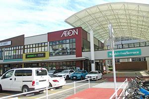 【流通大競争時代】上場6社の2月期決算 スーパーは値上げで増益確保