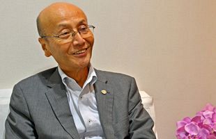 石村萬盛堂前社長・石村善悟さん死去