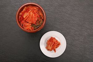 イタリアのメローニ首相をメロメロにした韓国のキムチパワー