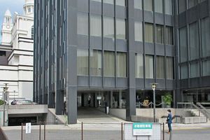 山口FGの株主総会を検証する