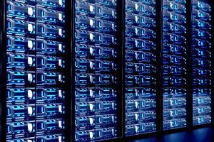 AIデータセンター急拡大で電力不足深刻化 中国の変圧器受注は2027年まで逼迫も