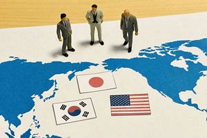 日米韓首脳会議の成果と今後の課題：難問山積