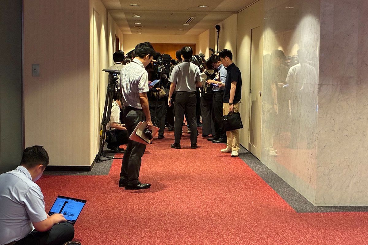 福岡県議会臨時会、正午時点で開会の見通し立たず