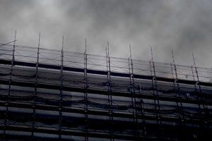 【倒産を追う】社内横領事件に絡む下請代金不払いの果て 破産申し立てに至る内実と債権の行方