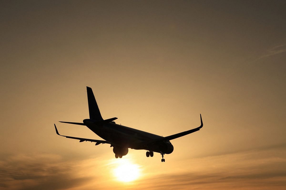 北九州空港発着の国内貨物専用機の運航が27年6月までに終了へ