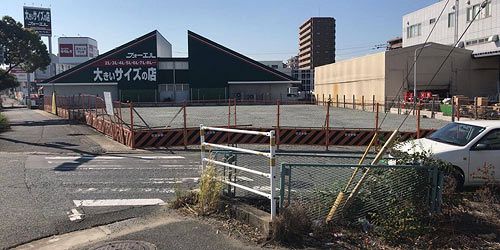 まちかど風景・東区　ランボルギーニ福岡移転